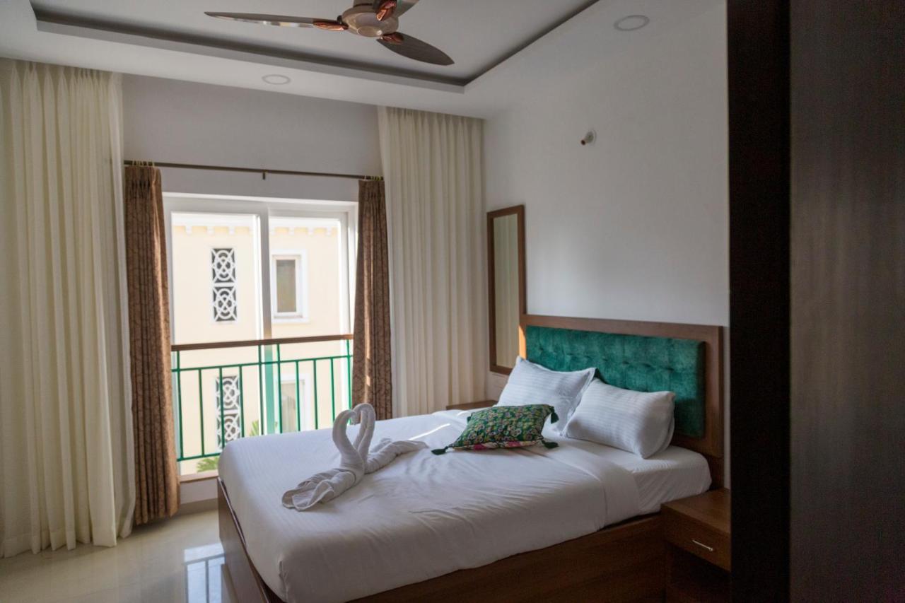 Comfycorner - Luxurious 2-Bhk Apartment Arpora Buitenkant foto