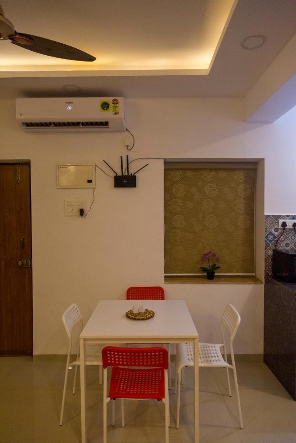 Comfycorner - Luxurious 2-Bhk Apartment Arpora Buitenkant foto