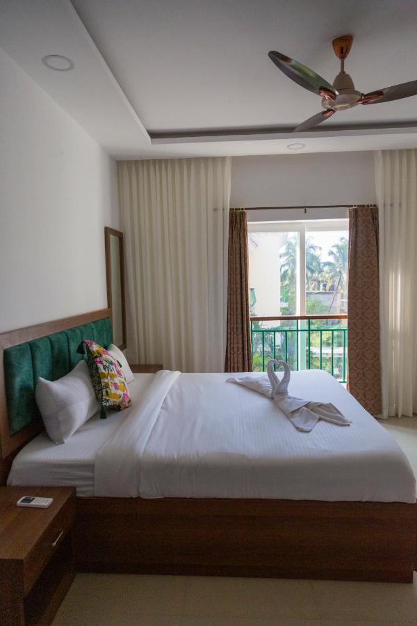 Comfycorner - Luxurious 2-Bhk Apartment Arpora Buitenkant foto