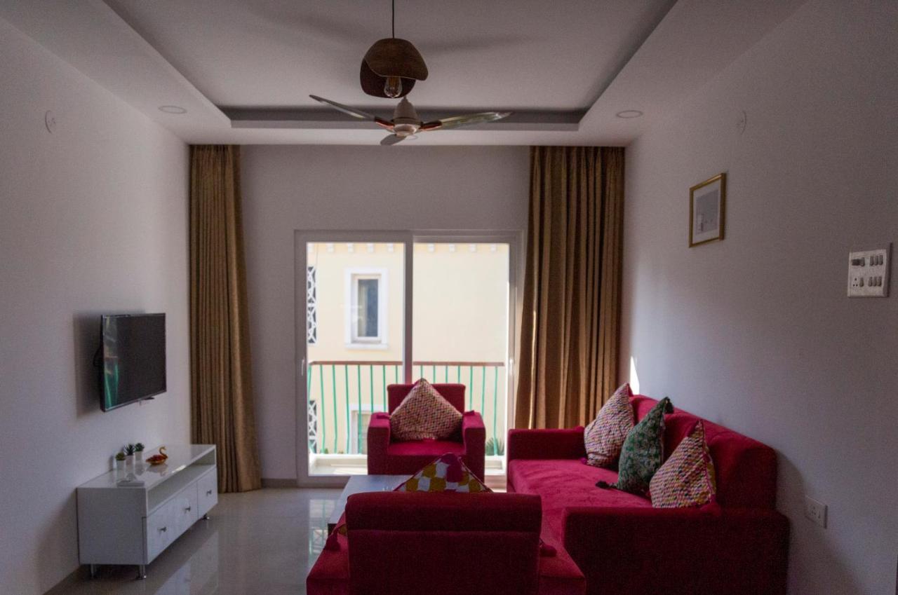 Comfycorner - Luxurious 2-Bhk Apartment Arpora Buitenkant foto